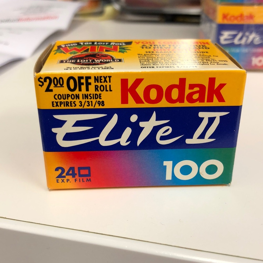 Retro Kodak Elite II 35 mm Film